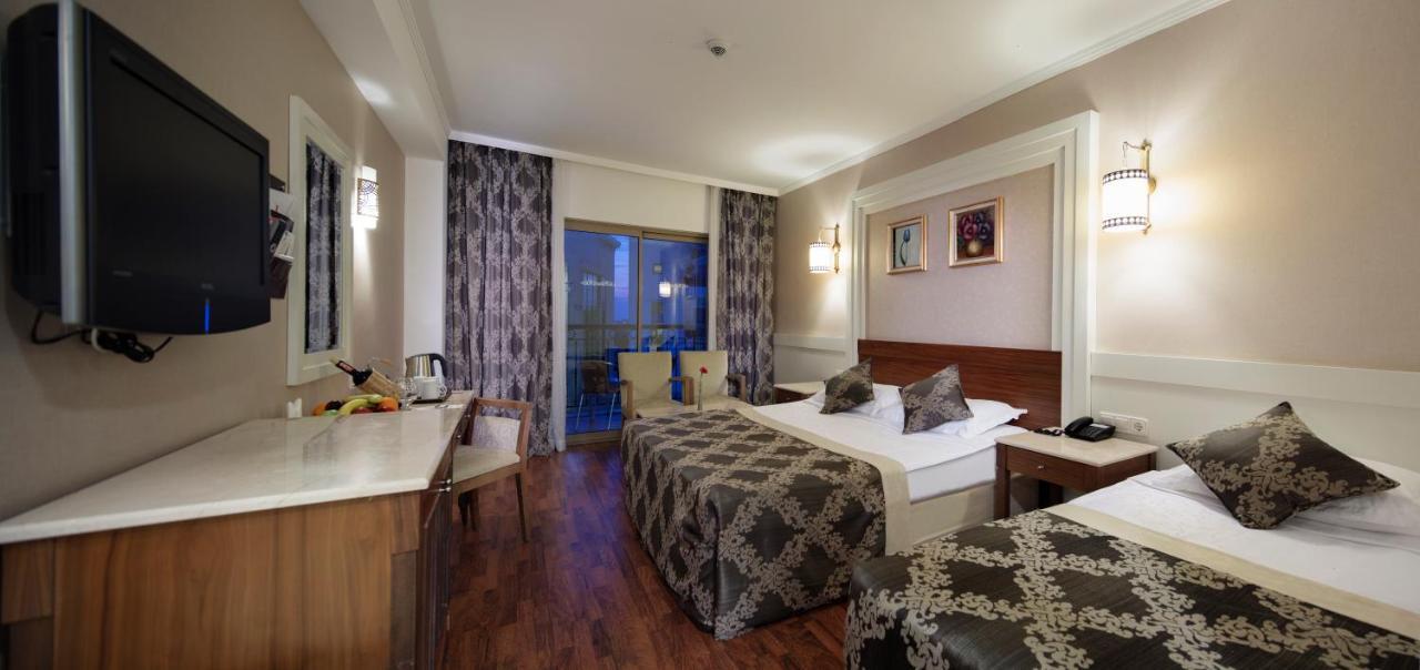 Resort Alba Queen 5*